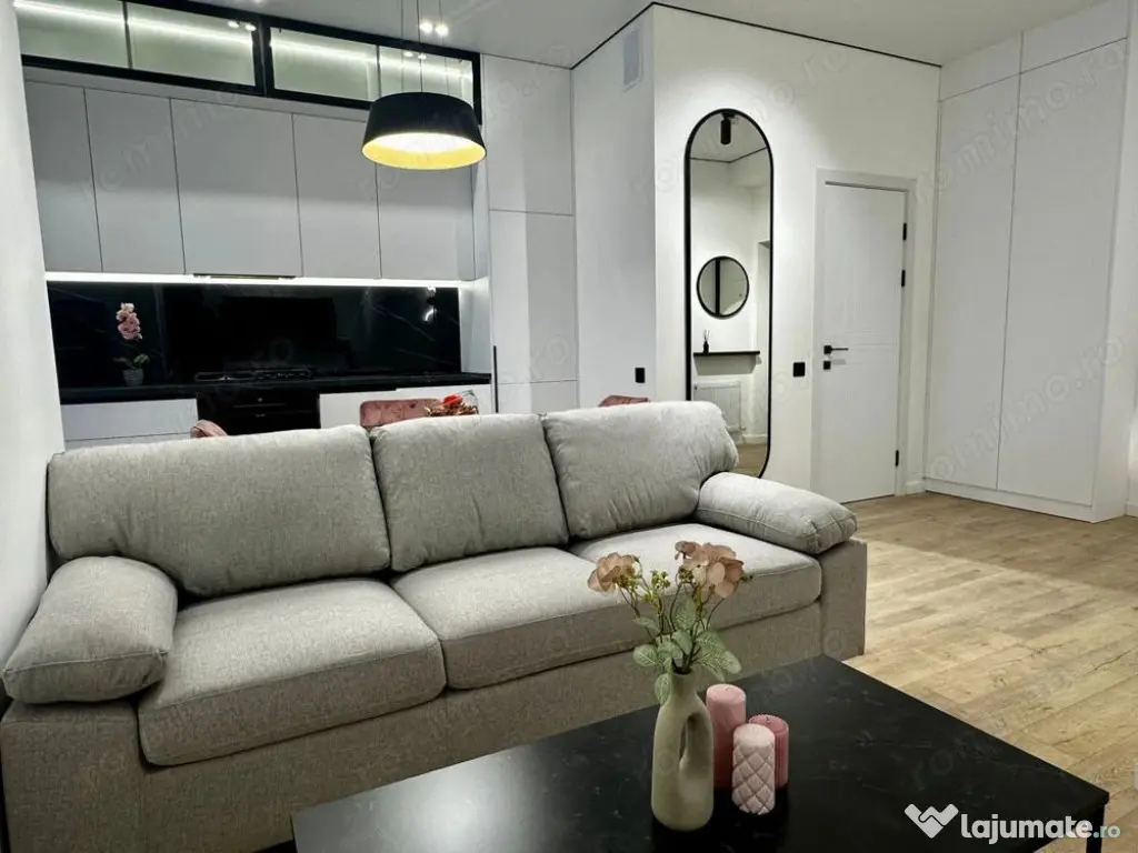 1 camera in zona Buzias