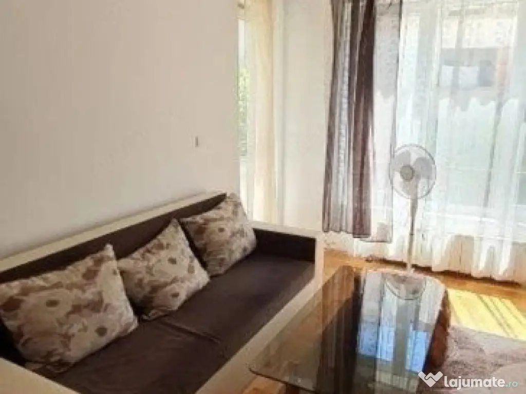 2 camere in zona Girocului