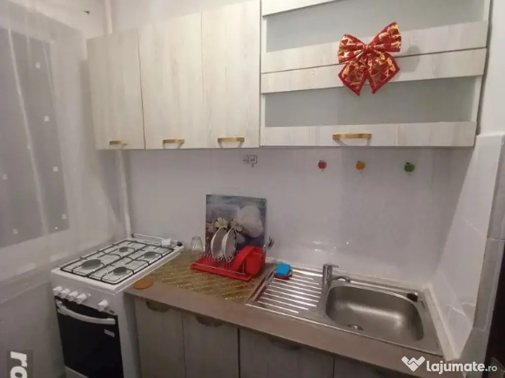 1 camera in zona Take Ionescu