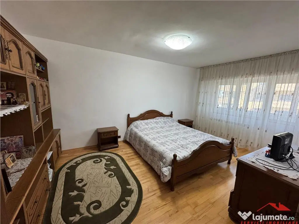 Apartament 3 camere, mobilat si utilat, ultracentral, etaj 9 