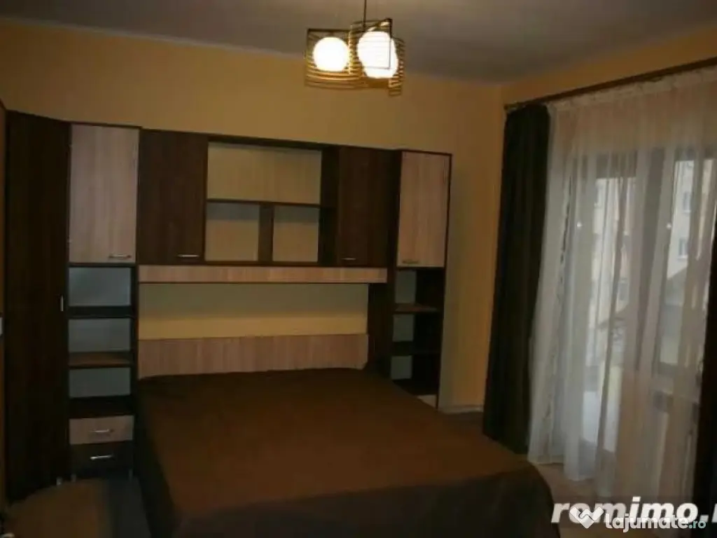 1 camera in zona Modern