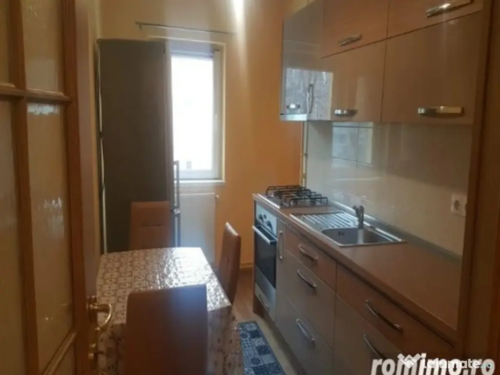 1 camera in zona Cetatii