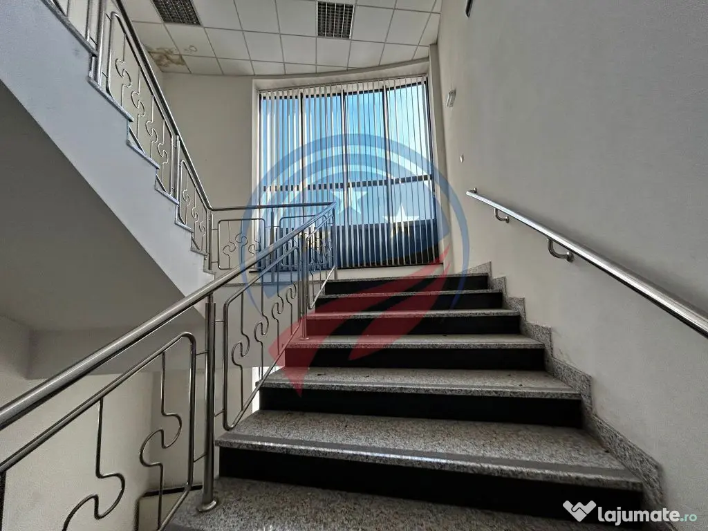 Spatiu comercial de inchiriat in zona Ultracentral/Craiova