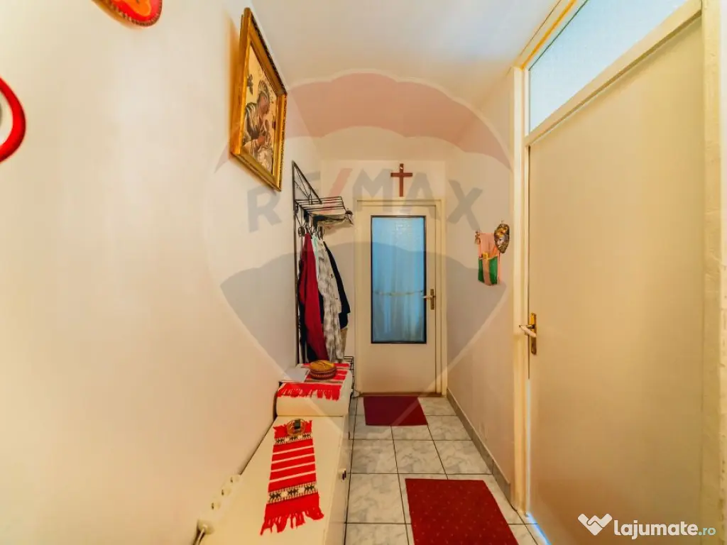 Apartament cu 2 camere de vânzare Strada Postavului