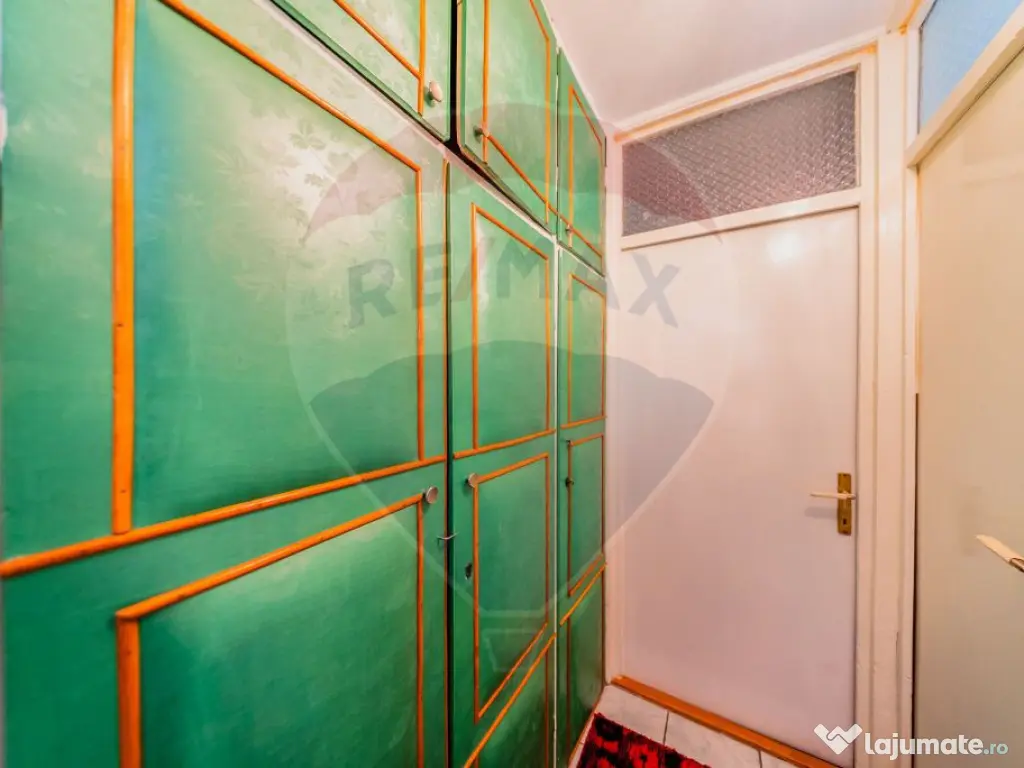 Apartament cu 2 camere de vânzare Strada Postavului