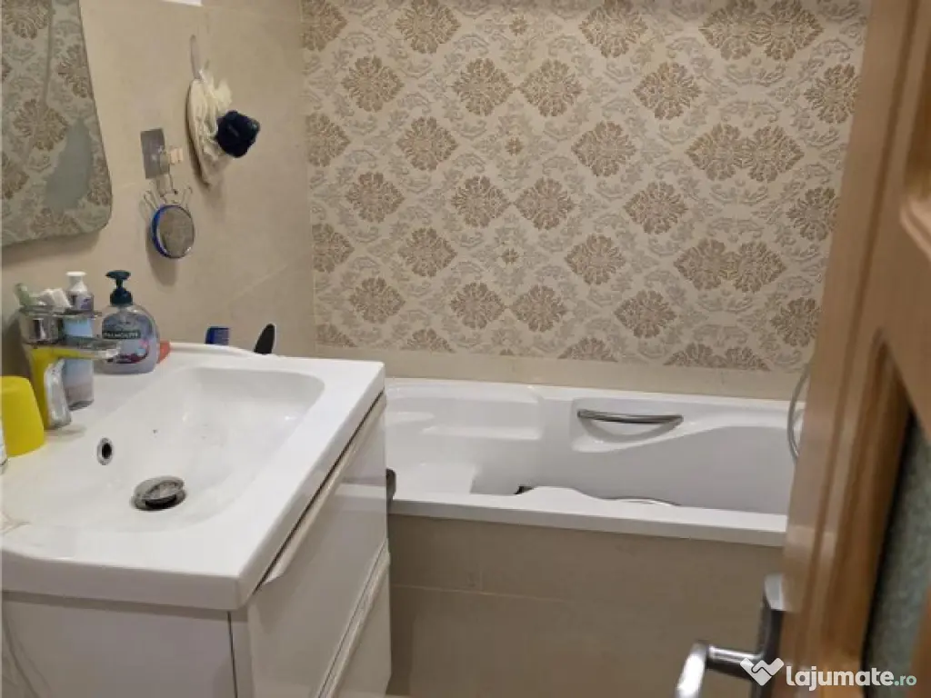 APARTAMENT 2 CAMERE, ZONA NICOPOLE