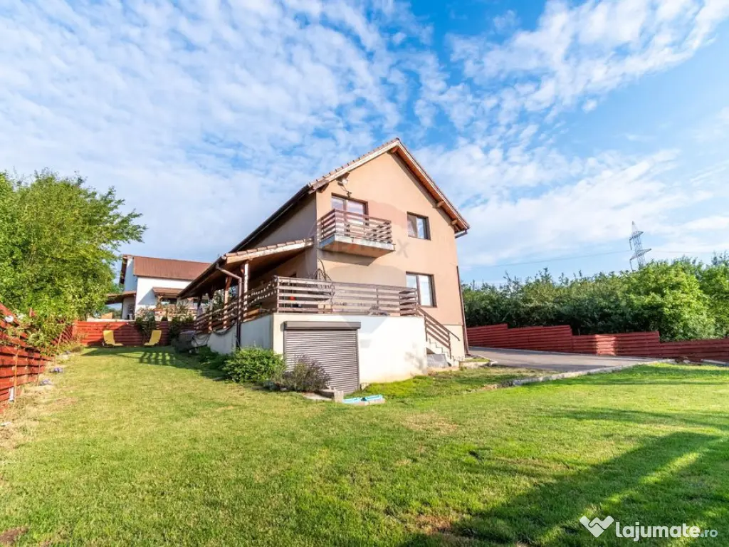 Casa de vanzare, Jucu de Sus teren 811mp, 4 Camere, 2 Bai... 
