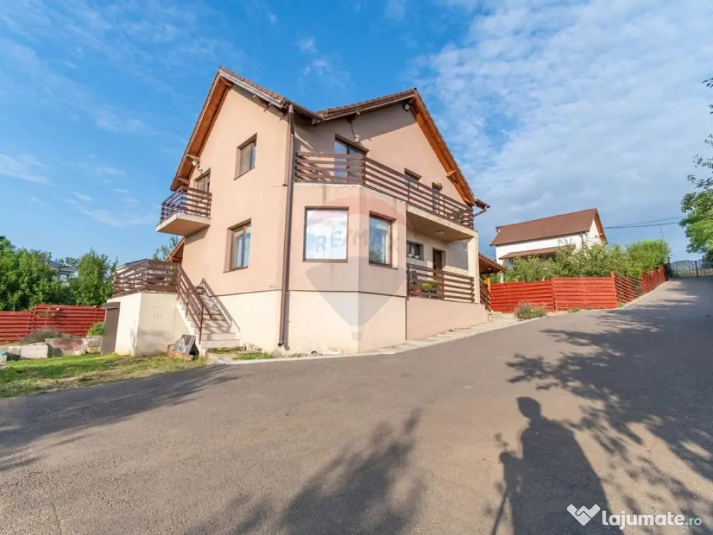 Casa de vanzare, Jucu de Sus teren 811mp, 4 Camere, 2 Bai... 