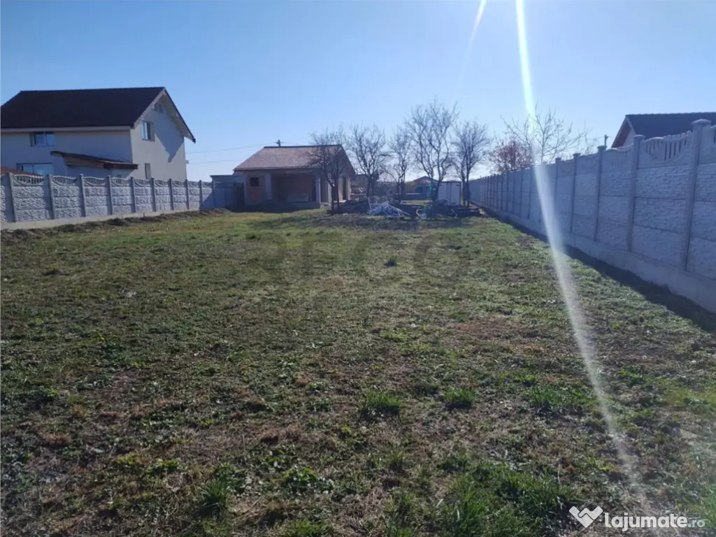 RECO Teren intravilan, Miniparadis 