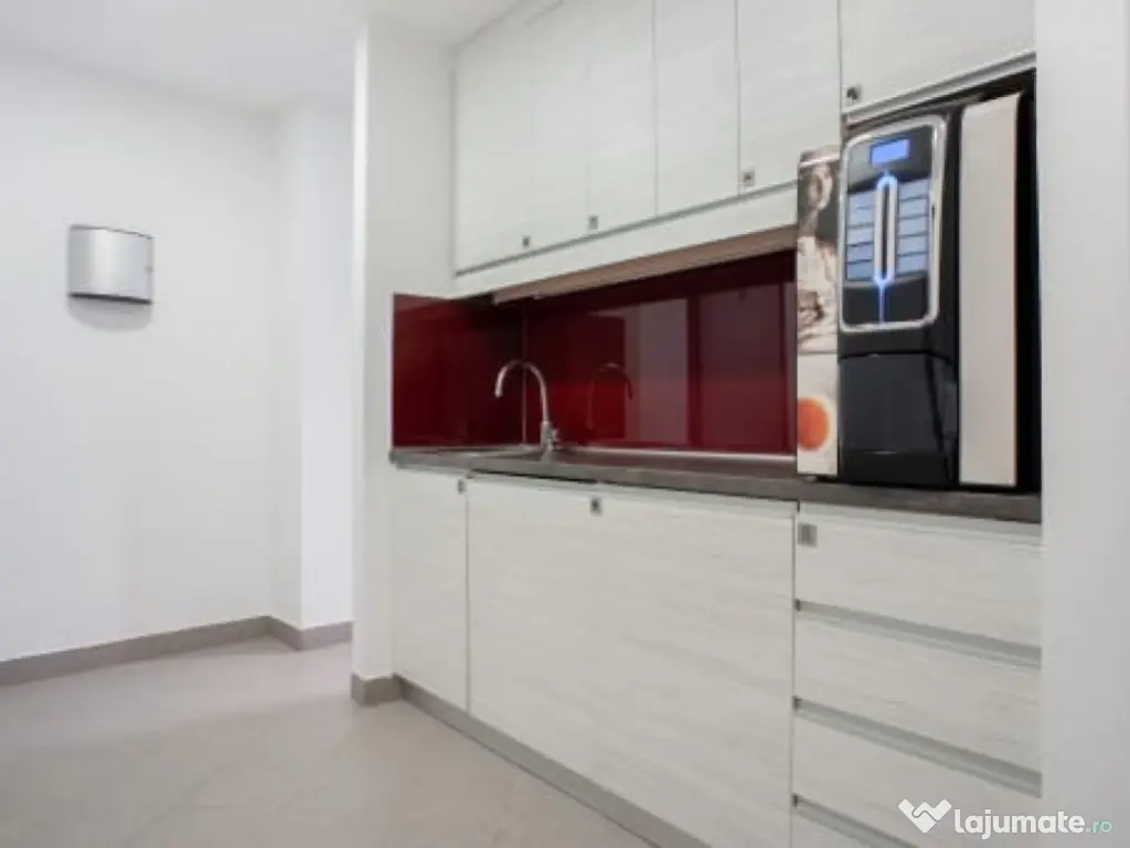 Spațiu de birou privat pentru 3 persoane în Regus Iride Business