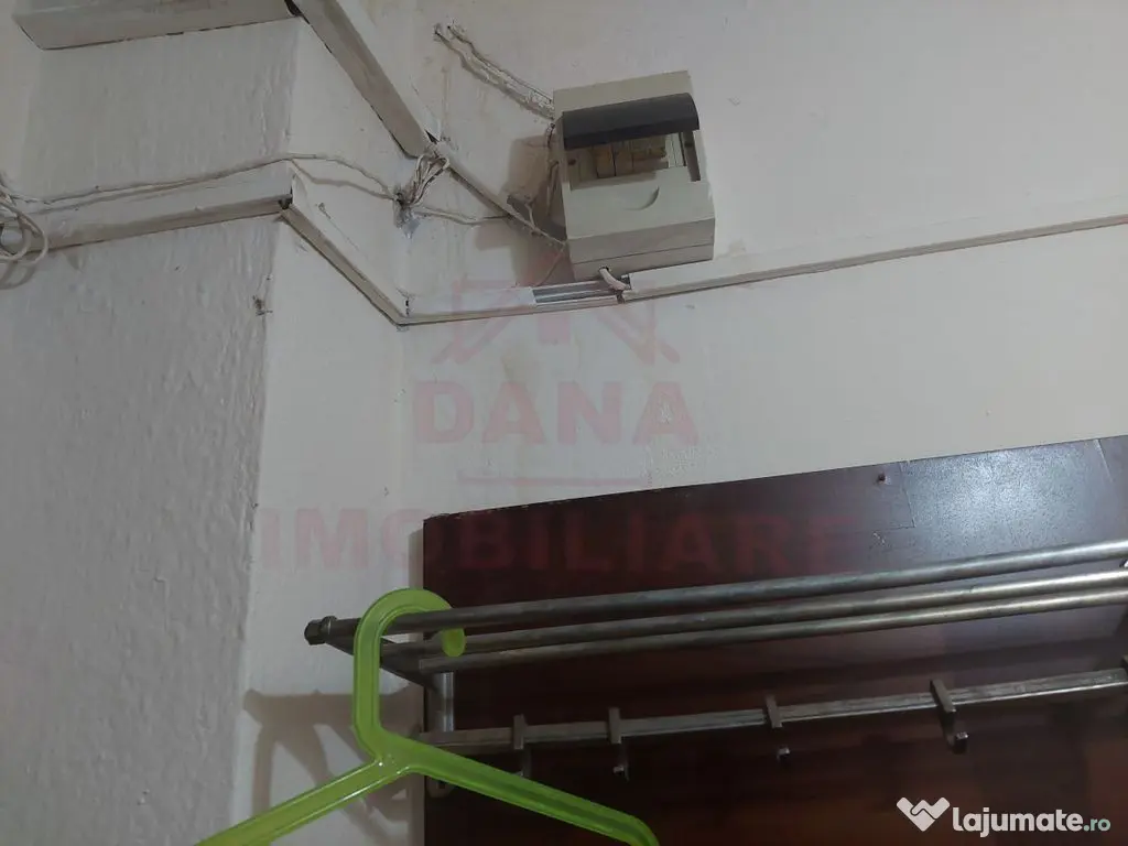 APARTAMENT 2 CAMERE/52 MP UTILI/ CARANSEBEȘ/ZONA PIPIRIG