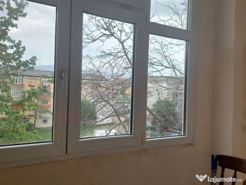 APARTAMENT 2 CAMERE/52 MP UTILI/ CARANSEBEȘ/ZONA PIPIRIG