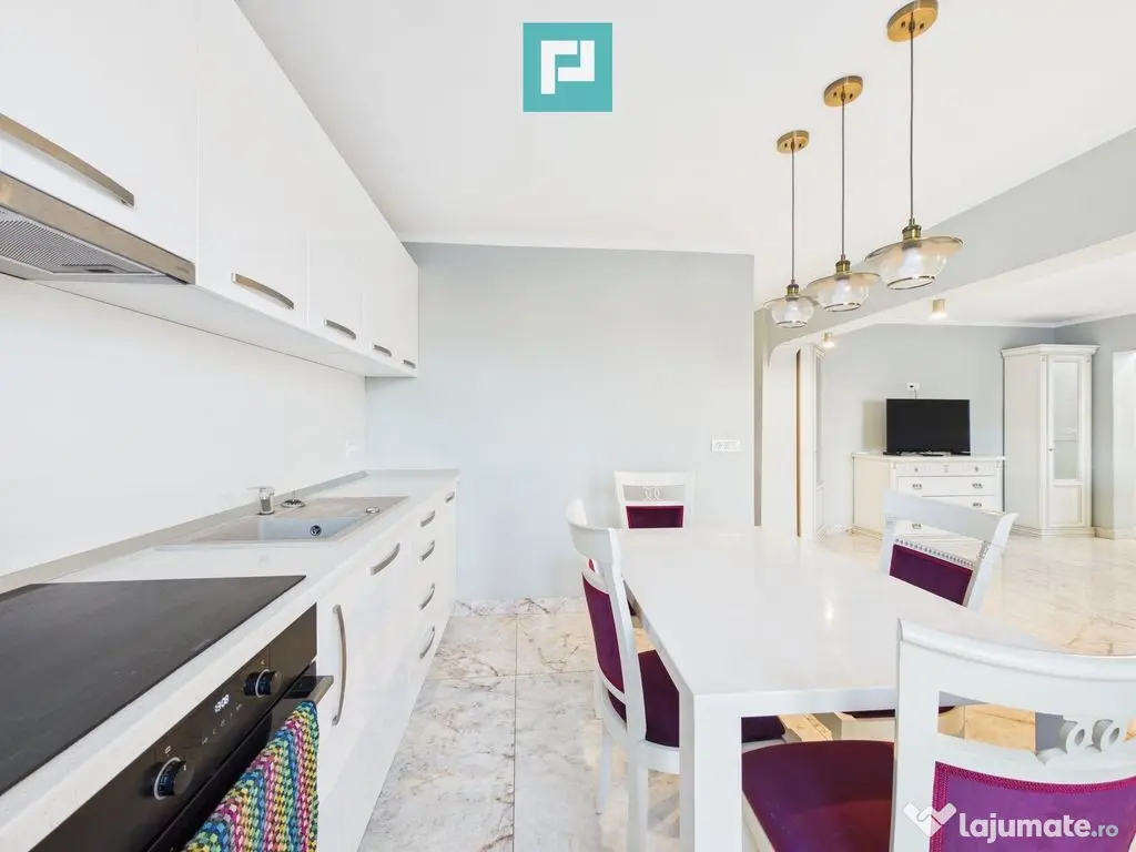 Apartament de închiriat cu 3 camere la Intim