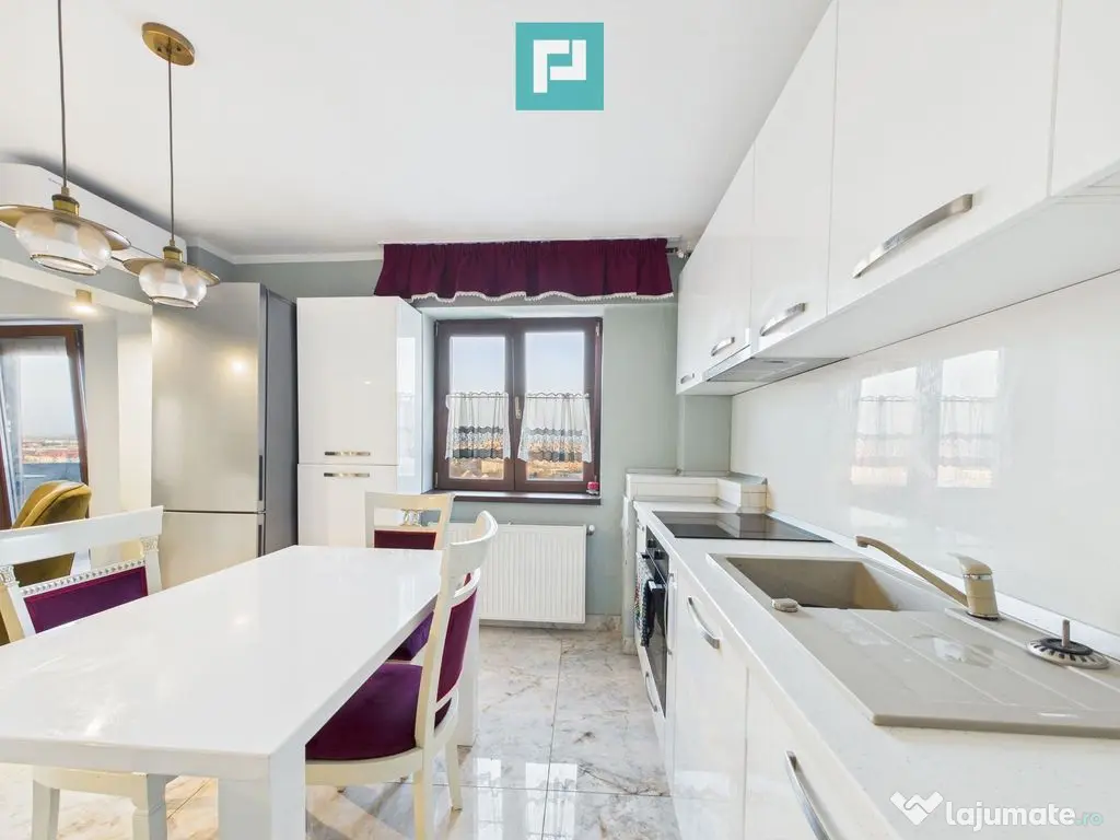 Apartament de închiriat cu 3 camere la Intim