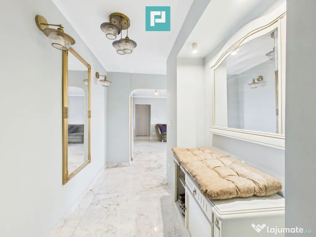 Apartament de închiriat cu 3 camere la Intim