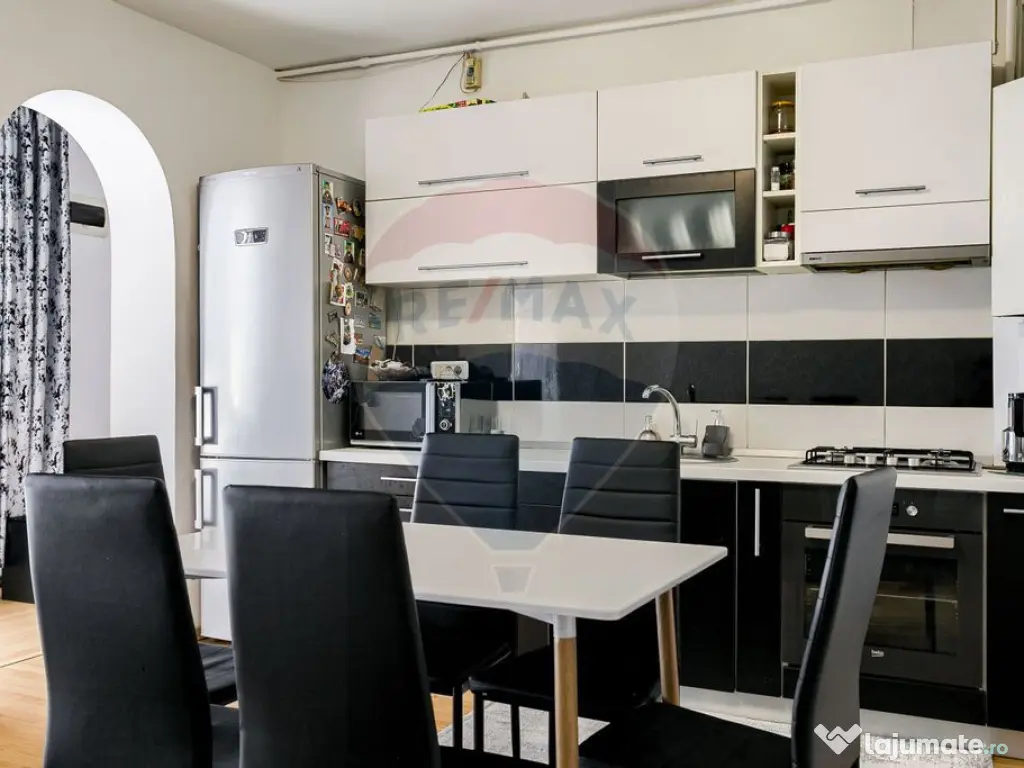 Apartament cu 2 camere de vânzare în zona Ultracentral 