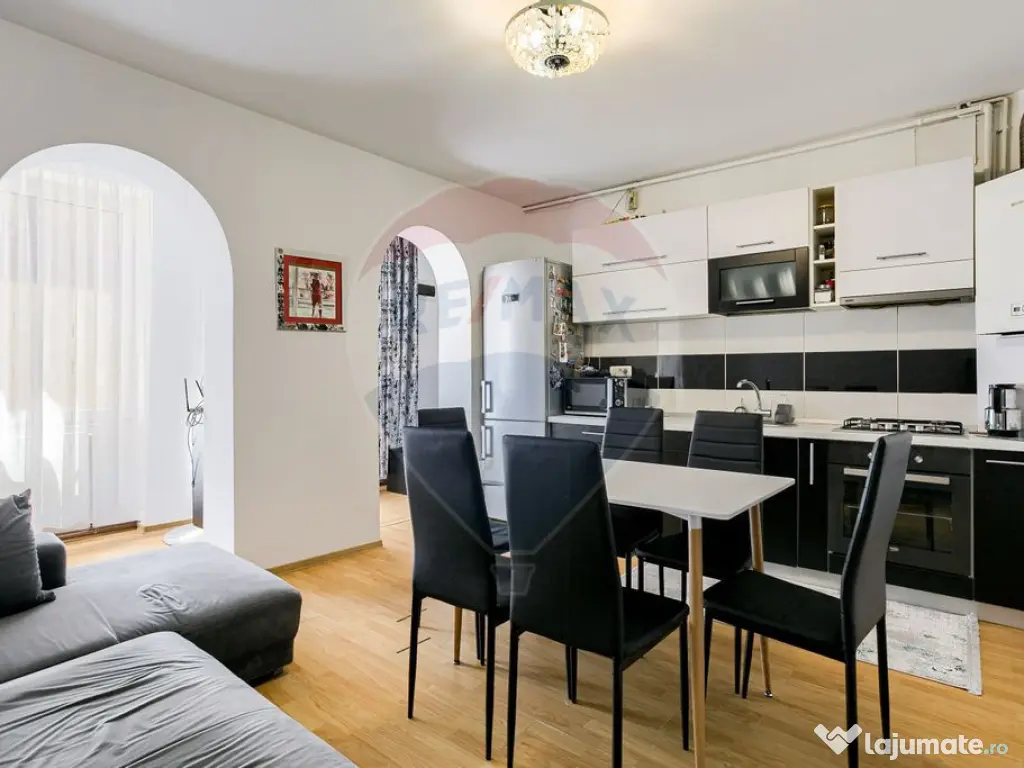 Apartament cu 2 camere de vânzare în zona Ultracentral 