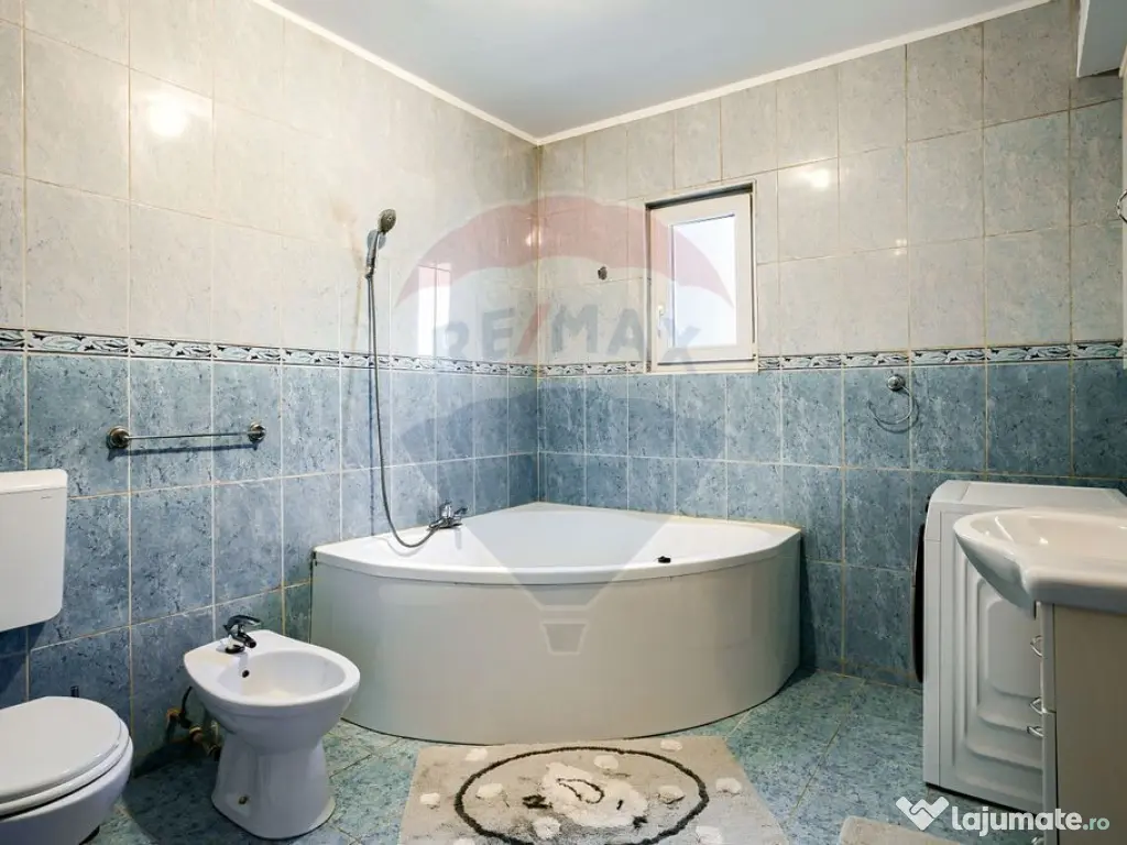 Apartament cu 2 camere de vânzare în zona Ultracentral 