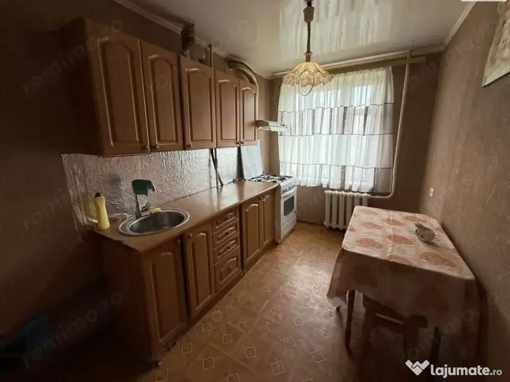 Garsoniera in zona 13 Septembrie