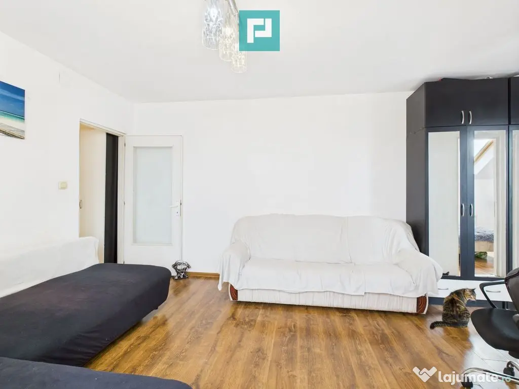 Apartament panoramic cu 2 camere, zona Confecții 