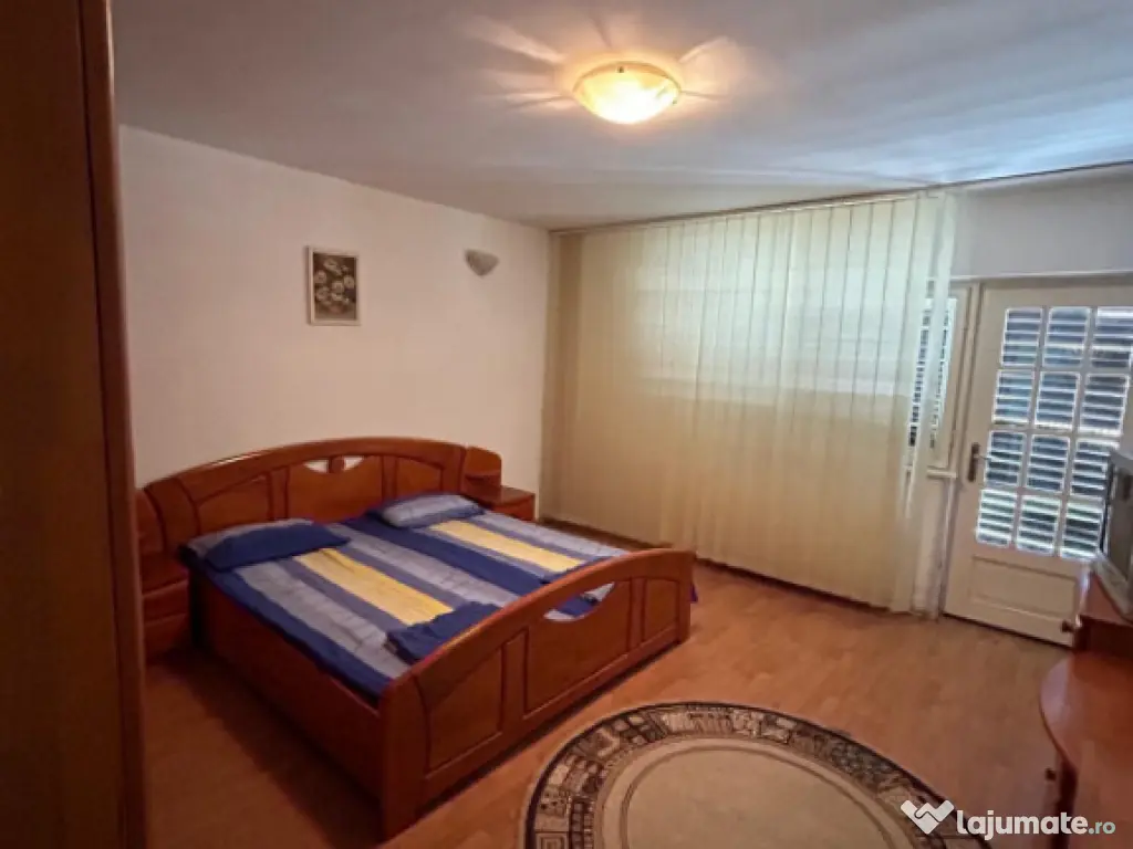 Povestea unei case la doar 200 m de valuri, cu piscină și