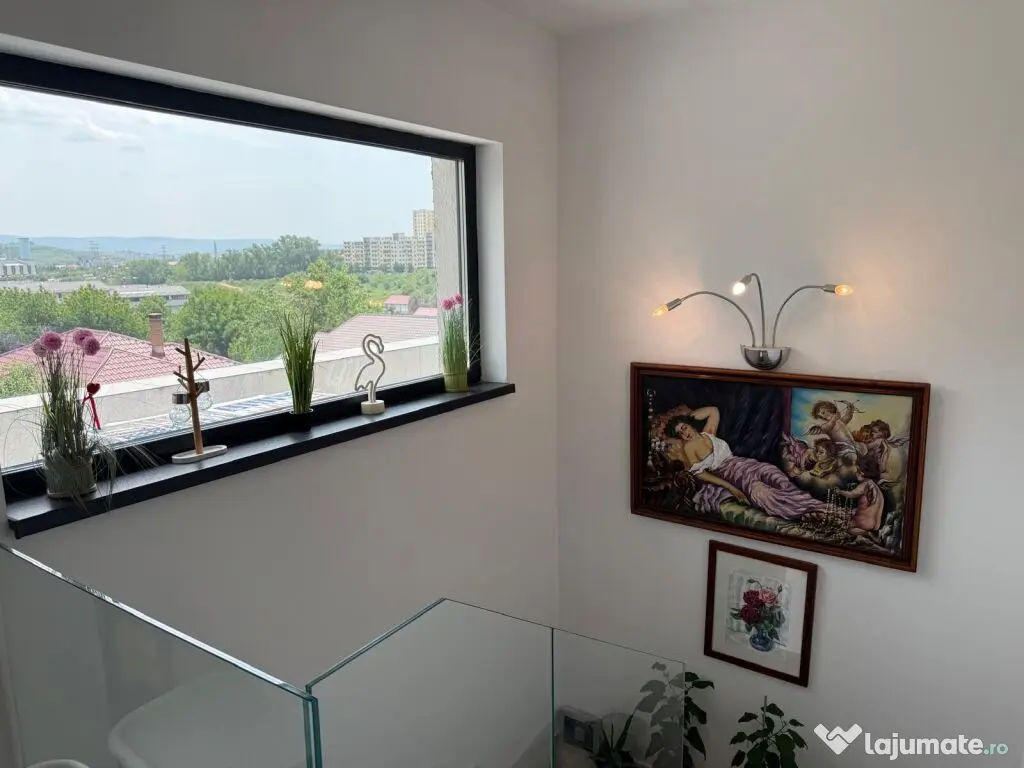 APARTAMENT CU 4 CAMERE SI CURTE PRIVATA, NICOLINA CUG