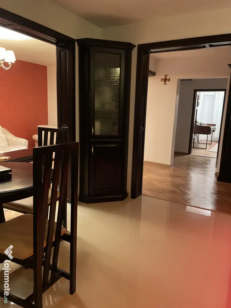 Apartament 3 camere, 97 mp + boxă 10 mp, et.1, lângă Kaufland Pacurari 