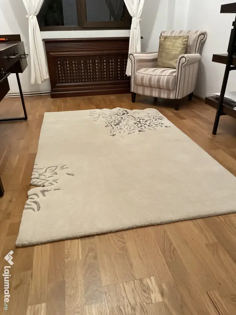 Apartament 3 camere, 97 mp + boxă 10 mp, et.1, lângă Kaufland Pacurari 