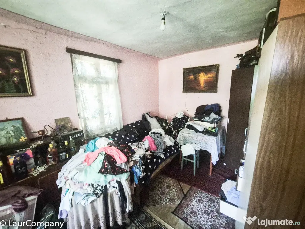 Casa , teren intravilan Urlueni Barla Arges