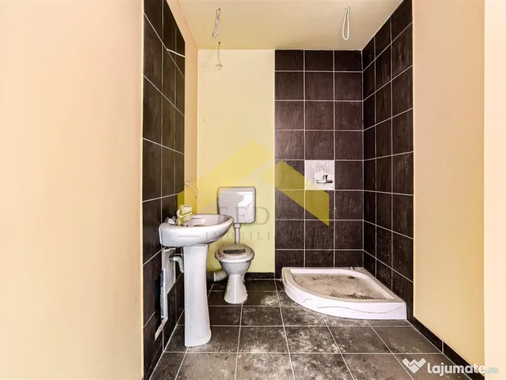 2 apartamente de la km 0, bulevardul Revolutiei!