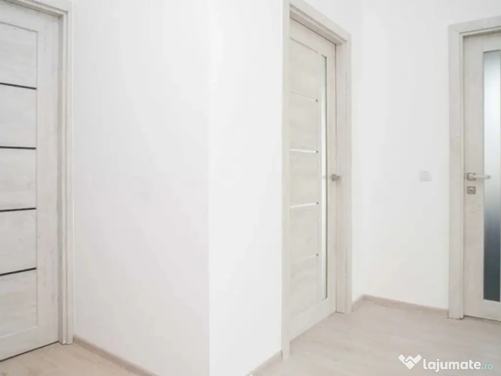 Apartament cu trei camere | Intabulat | Pacurari | Comision 