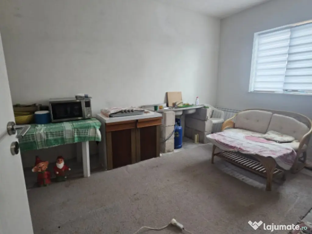 Casa S+P+1, 160mp utili, 1300 mp teren, COMISION 0 LA CUMPAR