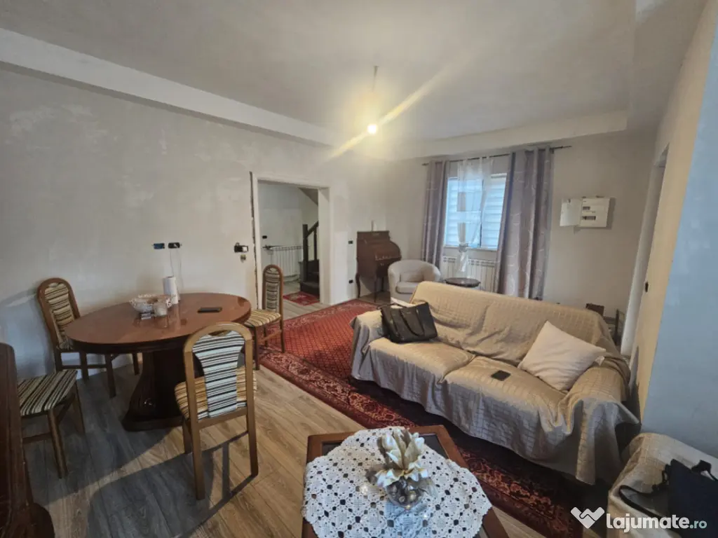 Casa S+P+1, 160mp utili, 1300 mp teren, COMISION 0 LA CUMPAR