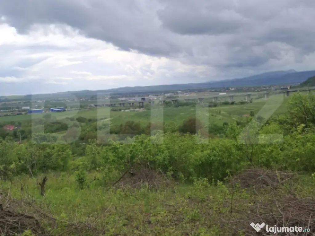 Teren intravilan 2691 mp, aproape de zona centrala
