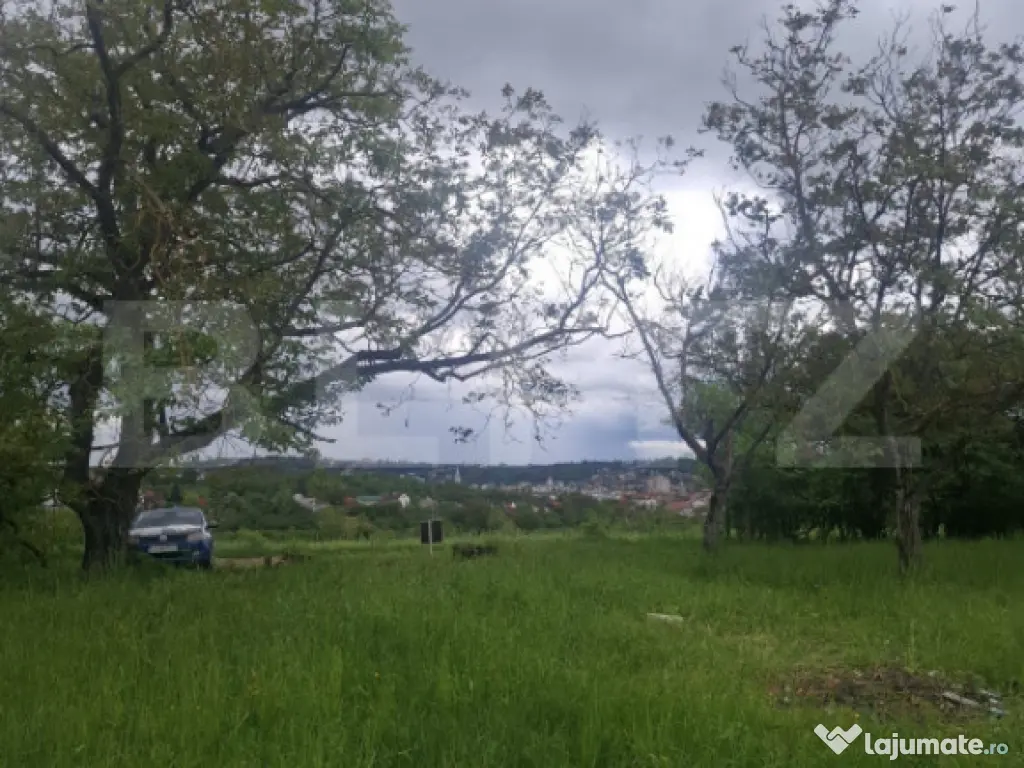 Teren intravilan 2691 mp, aproape de zona centrala