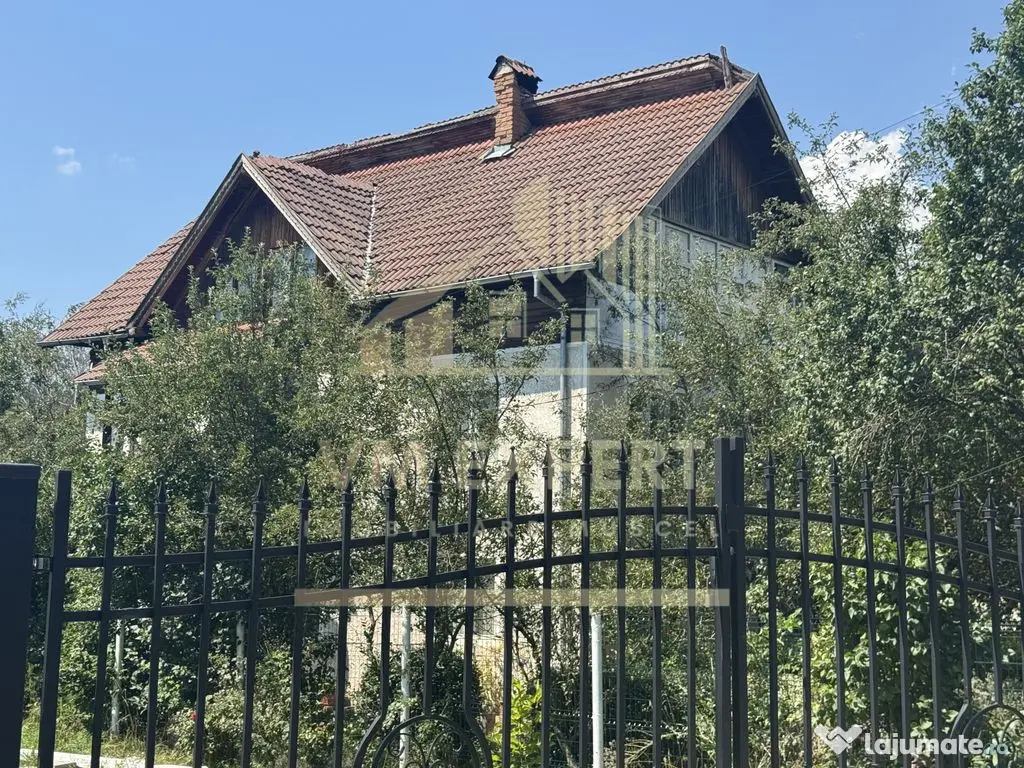 CASA 11 CAMERE TEREN 893 MP LEREȘTI ARGEȘ