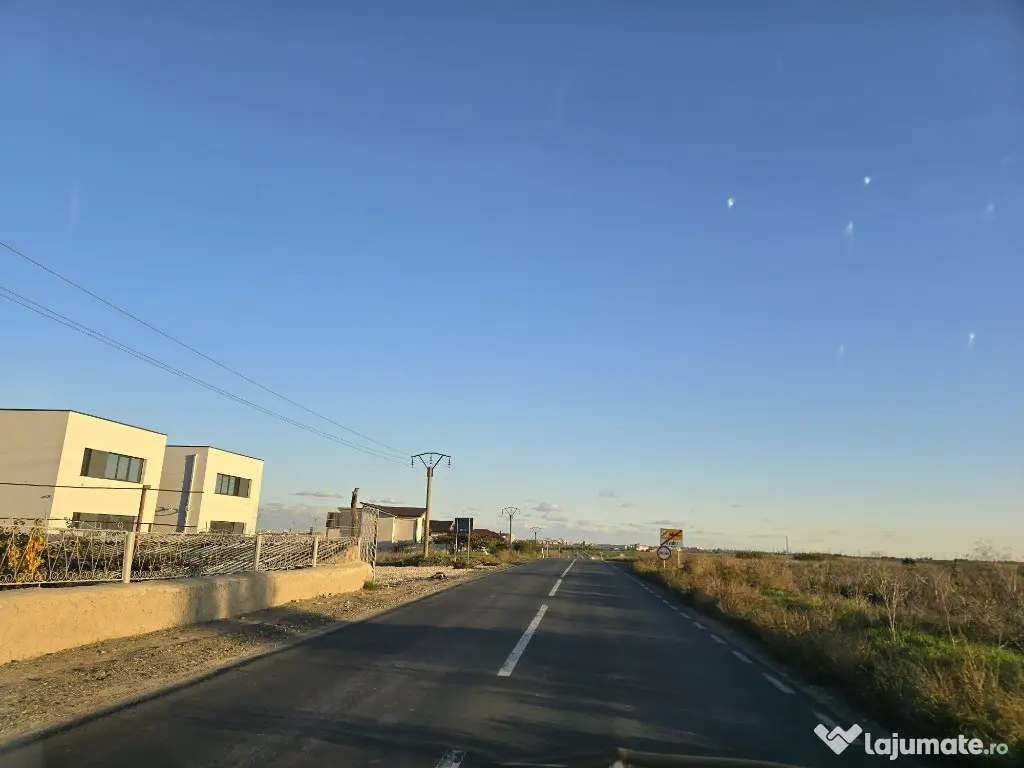 Vanzari terenuri in Ovidiu zona Academia Hagi