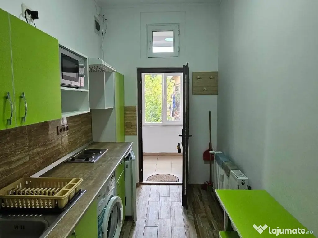 Apartament 2 camere de închiriat, str. Louis Pasteur, Oradea 