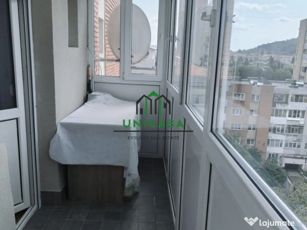 Apartament 3 camere/ Central 