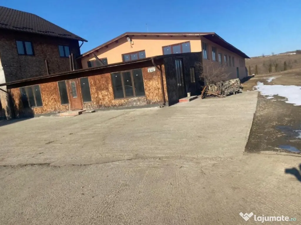 Hala de inchiriat,500 mp,zona Slobozia Sucevei 