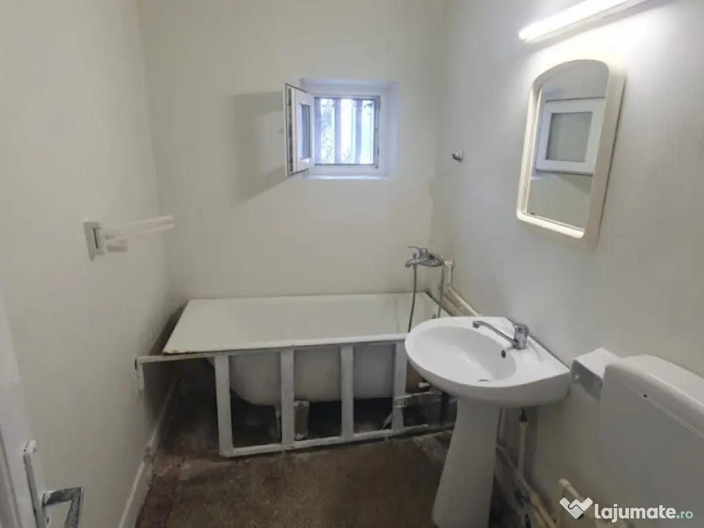 CINA - 3cam, cf1, sd, 3/4, 2balcoane, T, um - 70000 euro 