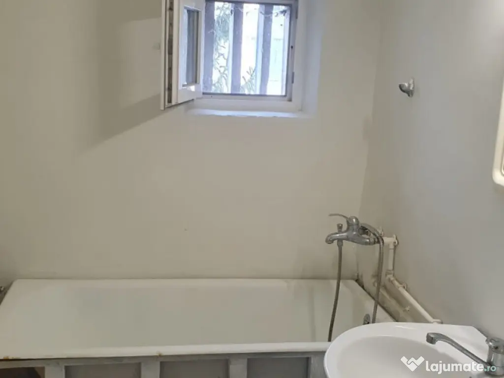 CINA - 3cam, cf1, sd, 3/4, 2balcoane, T, um - 70000 euro 