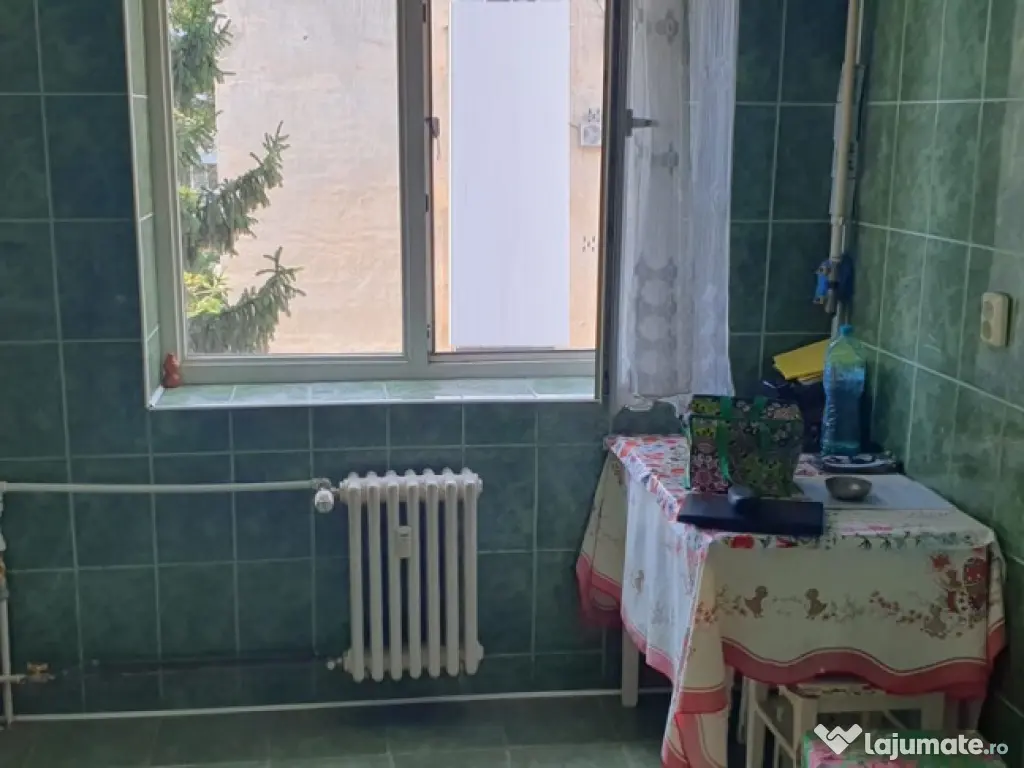 CINA - 3cam, cf1, sd, 3/4, 2balcoane, T, um - 70000 euro 