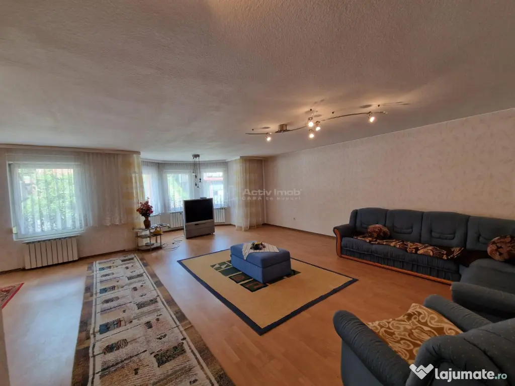 Resita Casa si Pensiune P 2 Mansd.827 Mp