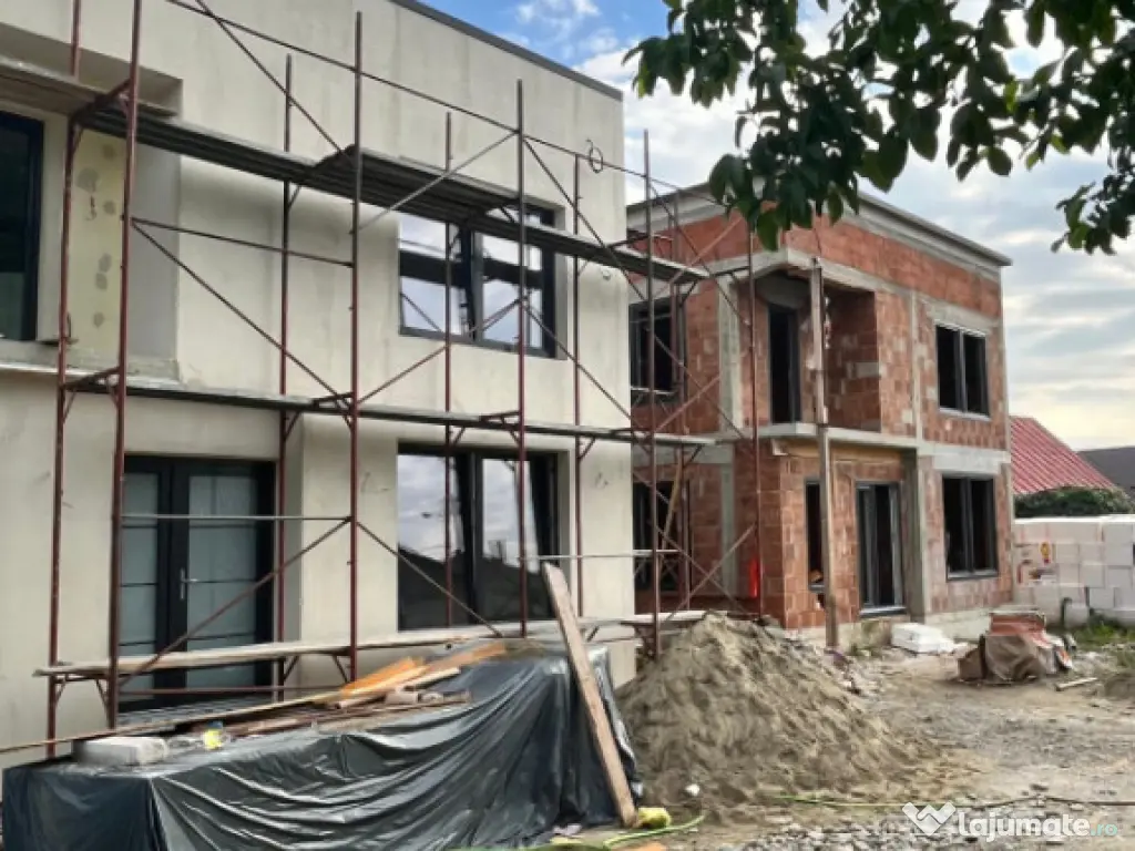 Casa individuala 137, mp 250 mp teren, Radauti