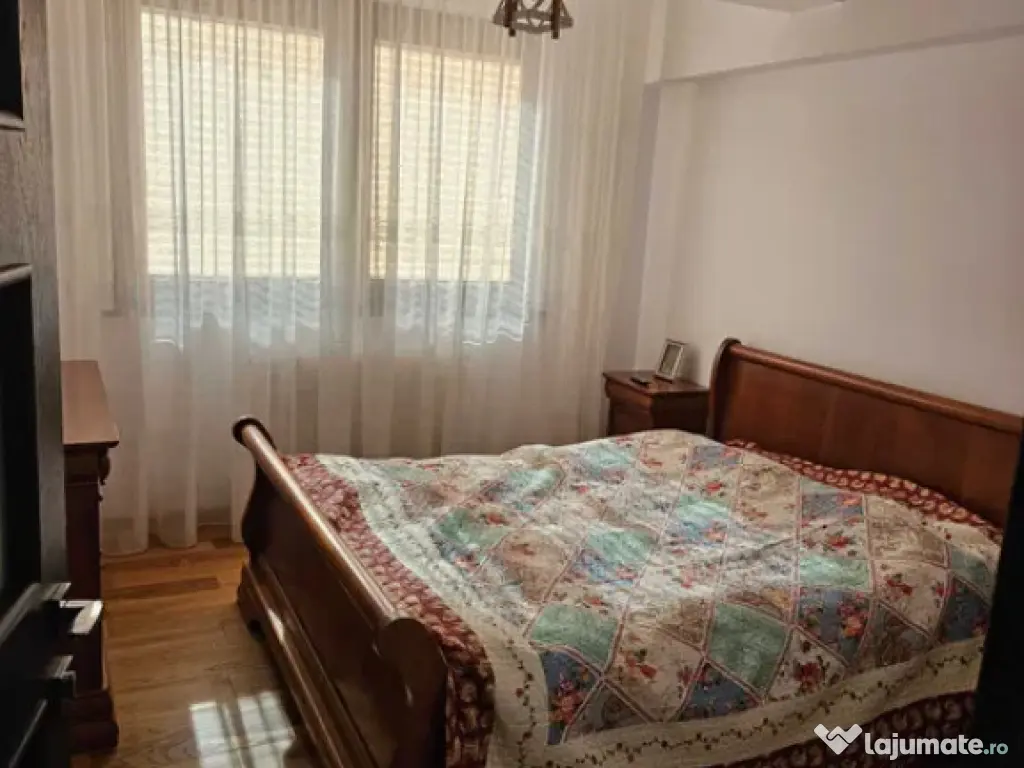 Apartament cu 3 Camere - Etaj 1 Bloc Nou - Zona Centru