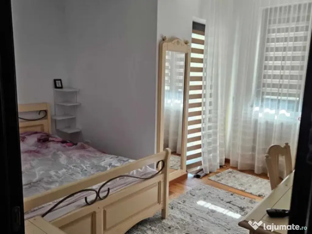 Apartament cu 3 Camere - Etaj 1 Bloc Nou - Zona Centru