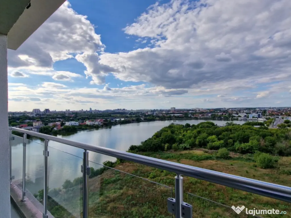 Apartament Modern cu Vedere la Lac - Complex Privat pe Malul 