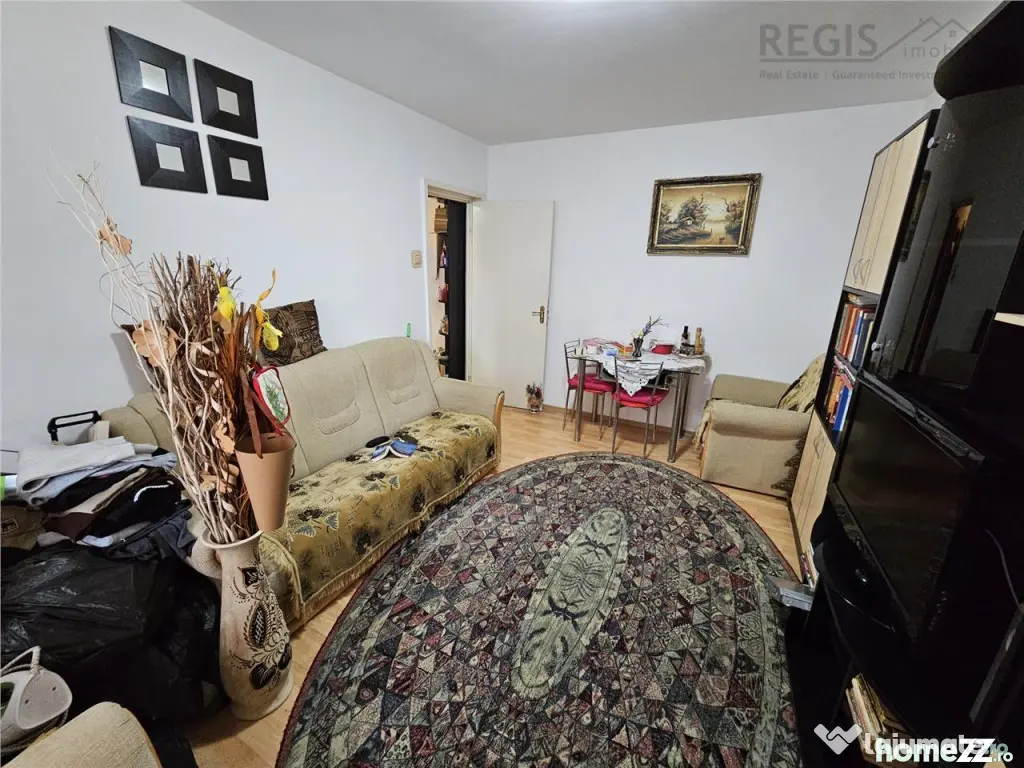 Apartament 3 camere decomandate, zona Astra 