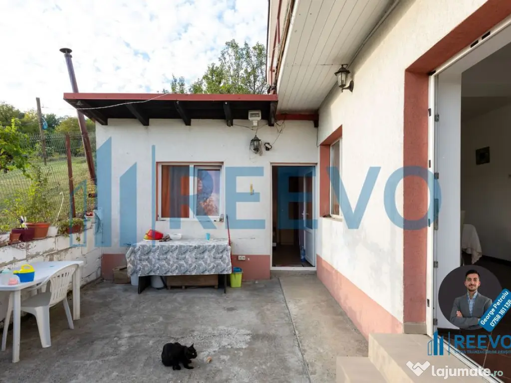 Casă/Vilă de vânzare, Luncani, Jud Bacău 